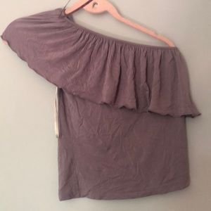 💜Lilac💜 Off the Shoulder Tee